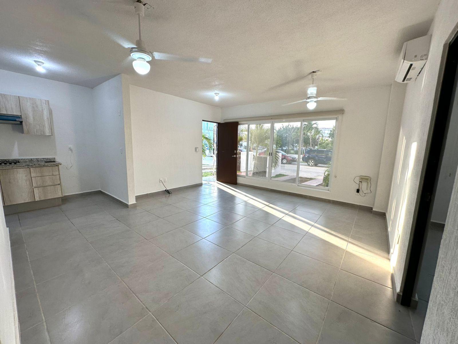 Departamento en Venta en Fraccionamiento Izamal Sur Cancún – 3 Recámaras Planta Baja