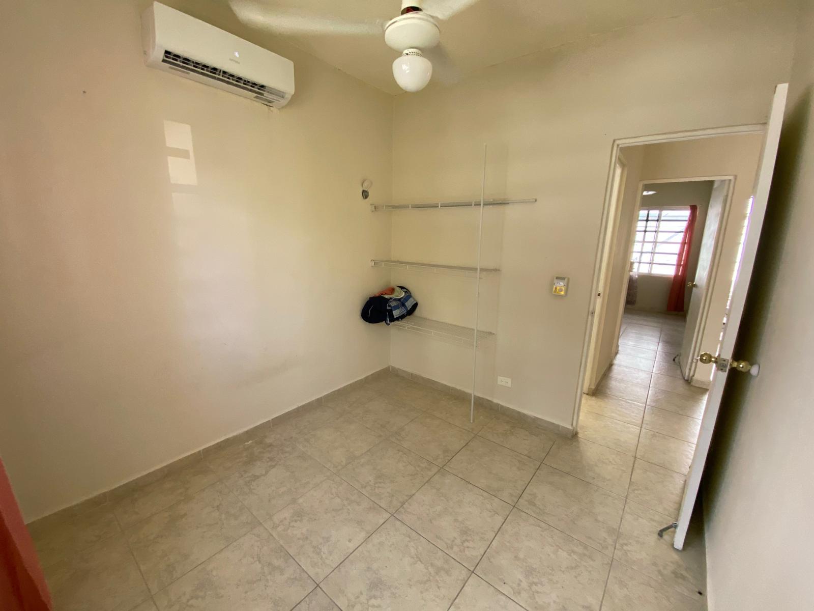 Casa de 1 Nivel en Renta en Delicias del Sur 1, Cancún – 2 Recámaras, Alberca y Seguridad 24/7