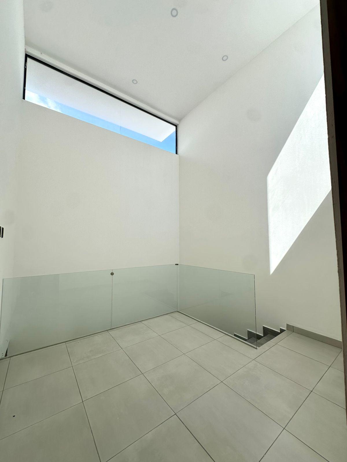 Vendo hermosa casa moderna de 2 niveles