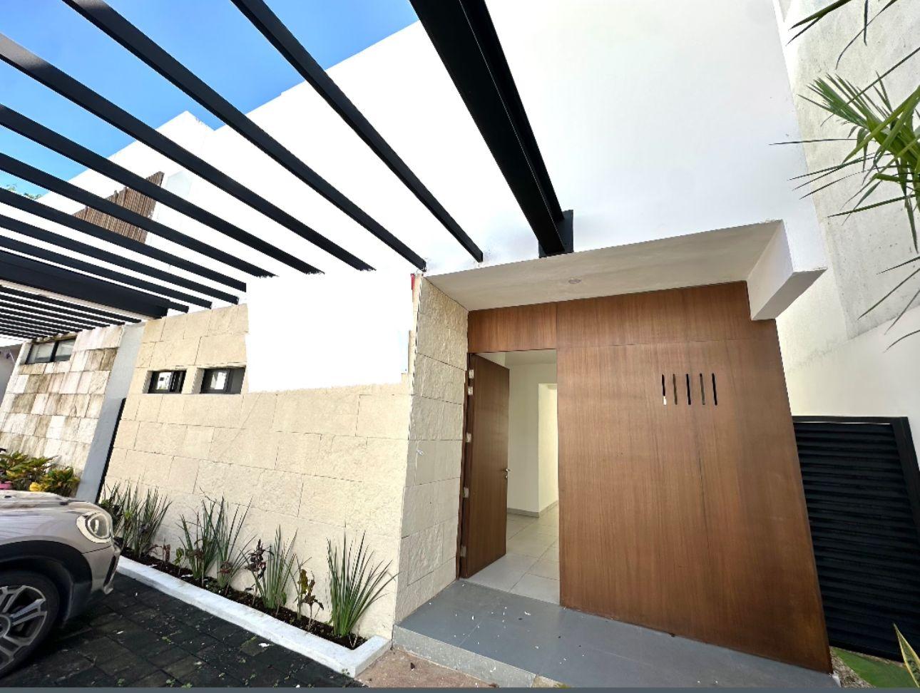 Vendo hermosa casa moderna de 2 niveles