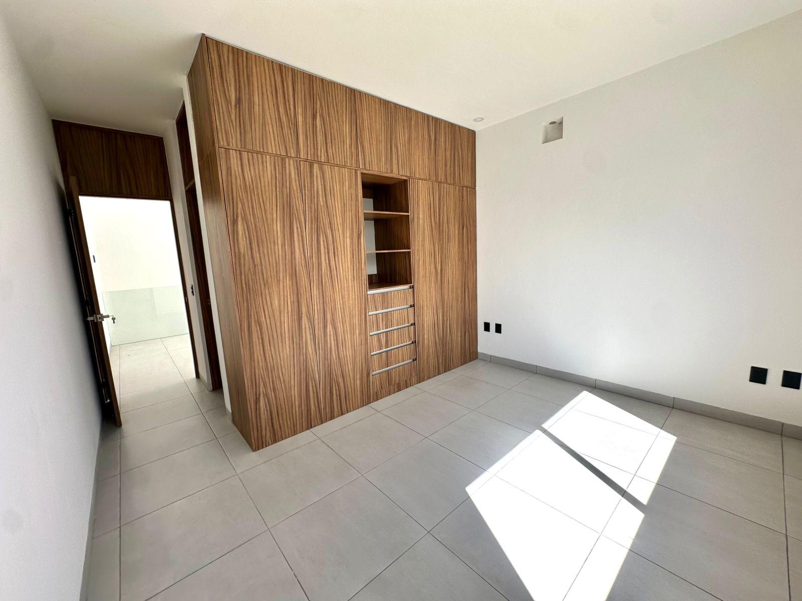 Vendo hermosa casa moderna de 2 niveles