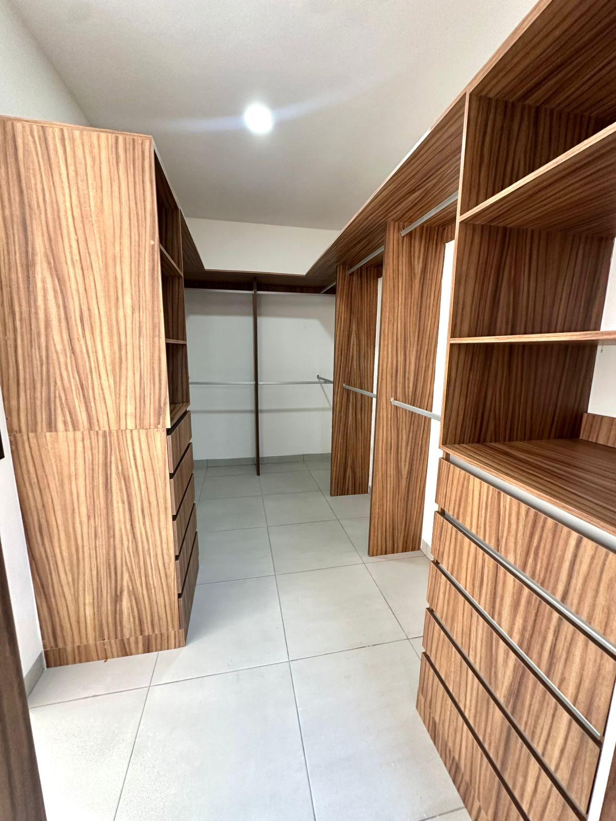 Vendo hermosa casa moderna de 2 niveles