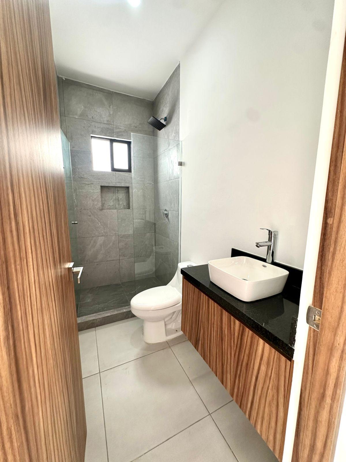Vendo hermosa casa moderna de 2 niveles