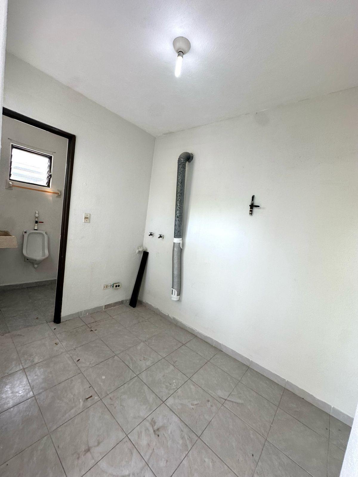 Casa con Vista al Mar en Puerto Juárez, Villas Playa Blanca — Ideal para Hotel u Hostal