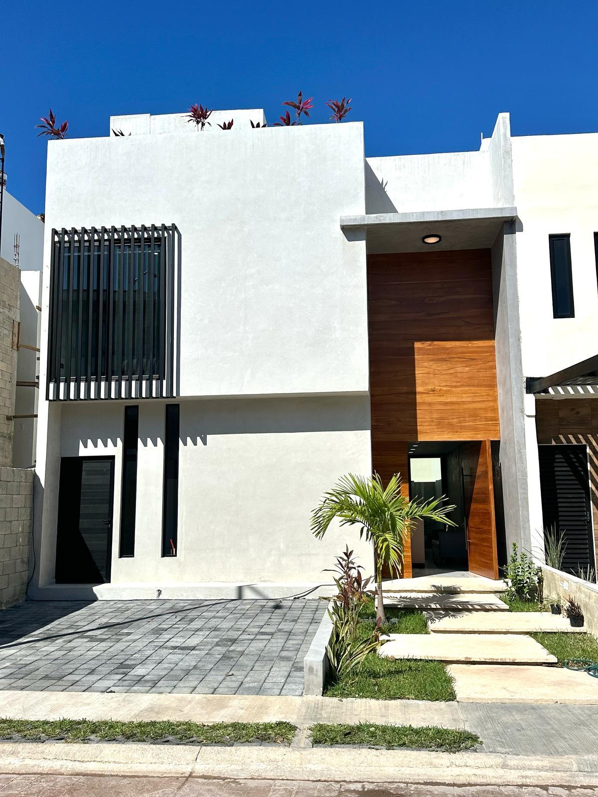 Casa Naturalista de 3 Recámaras con Alberca Privada en Residencial Río