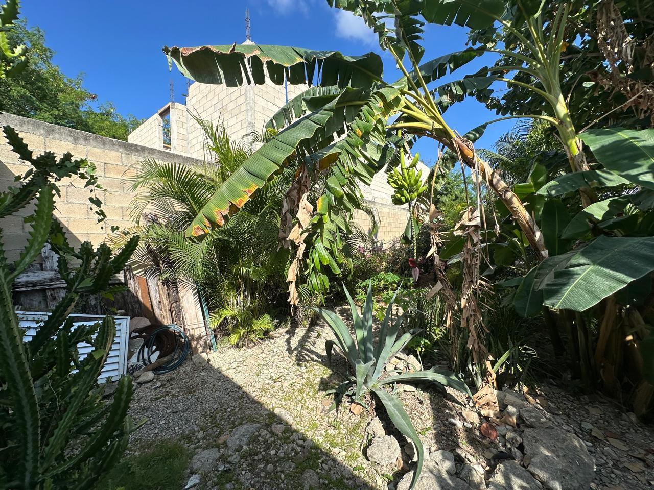 Corner Lot for Sale – 284.5 m² in Gated Community on Av. Huaycán, Cancún