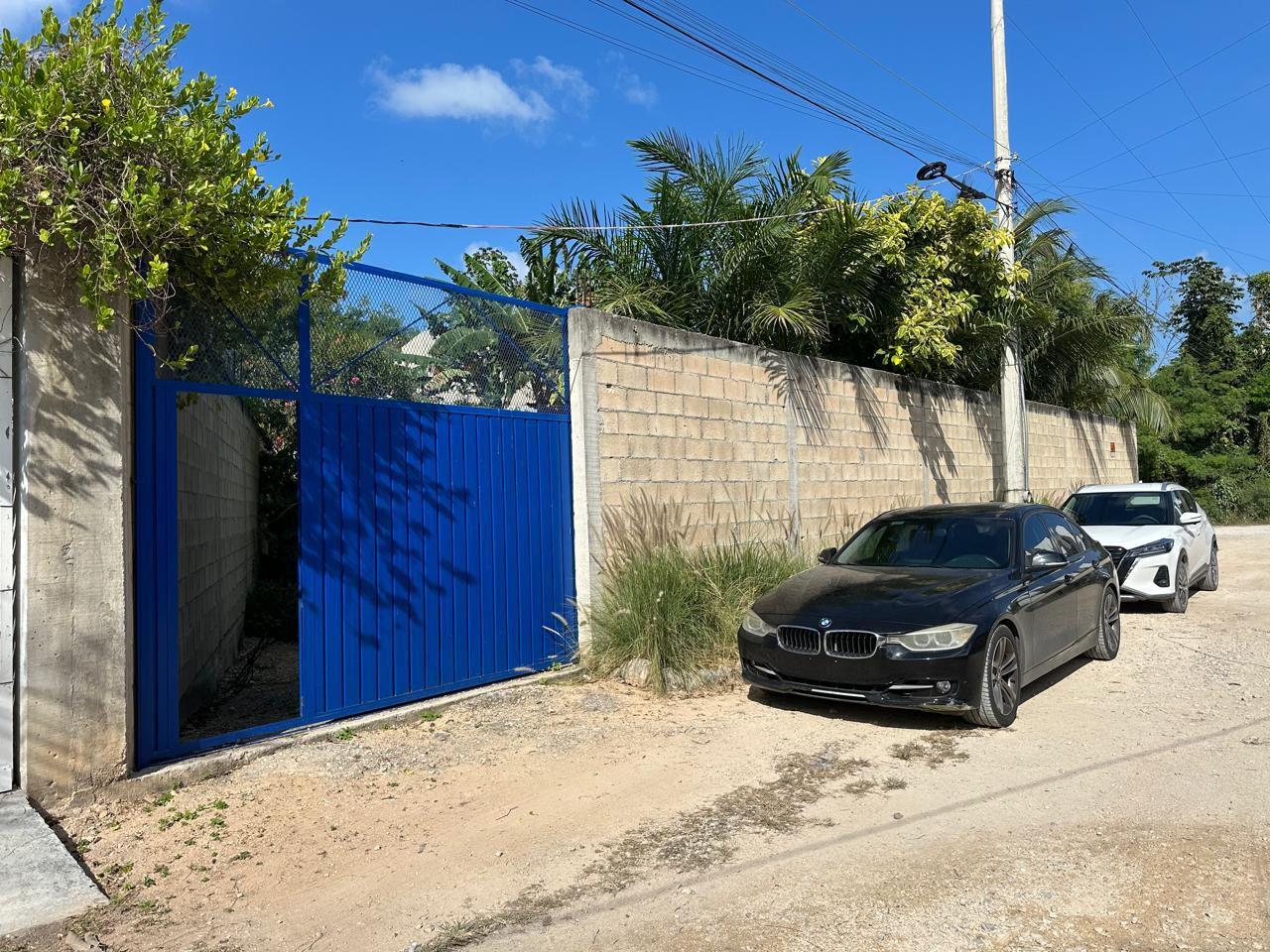 Corner Lot for Sale – 284.5 m² in Gated Community on Av. Huaycán, Cancún